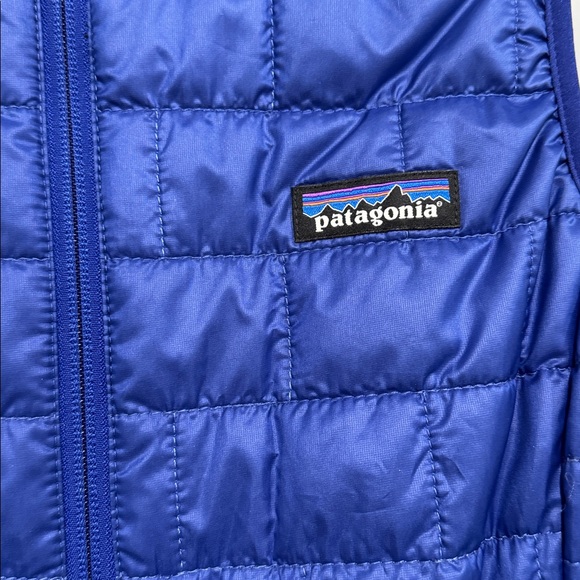 Patagonia®
W's Nano Puff® Vest - Picture 4 of 9